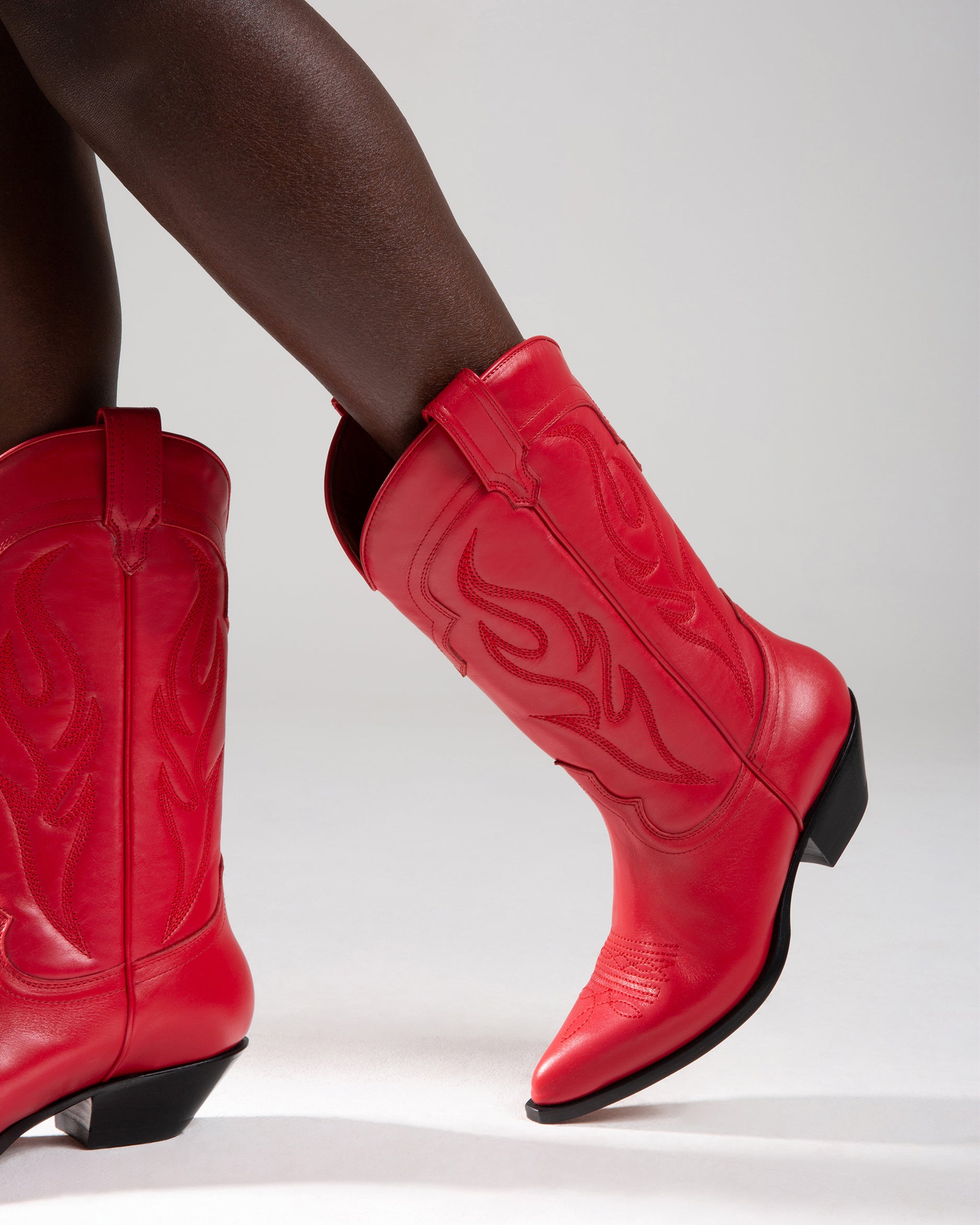 SANTA FE Women's Cowboy in Red Calfskin On tone embroidery – Sonora Boots
